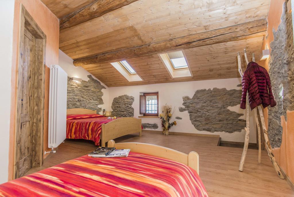 Locanda Il Campo Della Quercia San Damiano Macra Εξωτερικό φωτογραφία